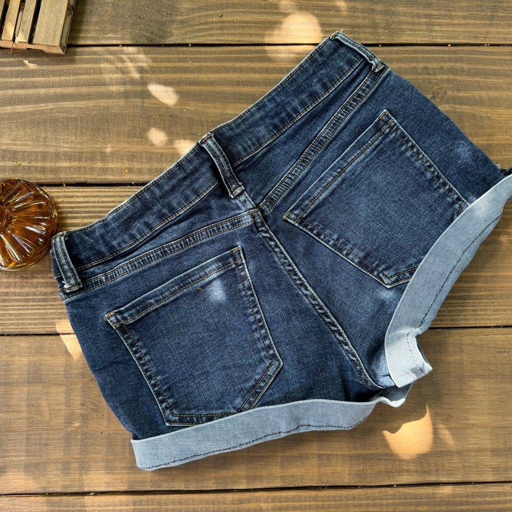 Jean Short - Picture 2 of 3
